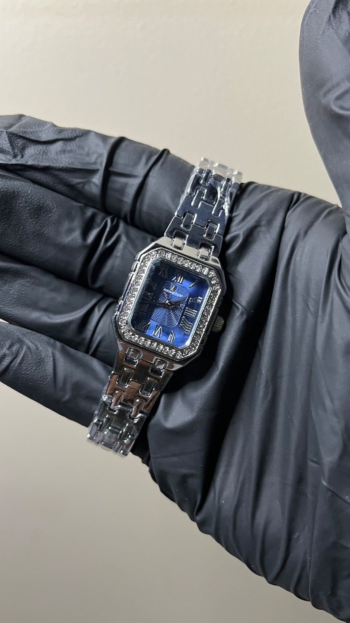 Audemars Piguet Stone First Copy - Silver chain Blue Dial