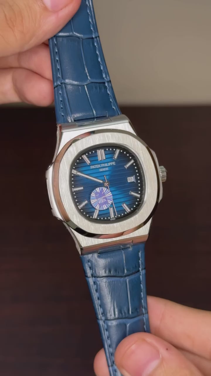 Patek Philippe Nautilus Mastercopy - Blue Dial With silver Bezel