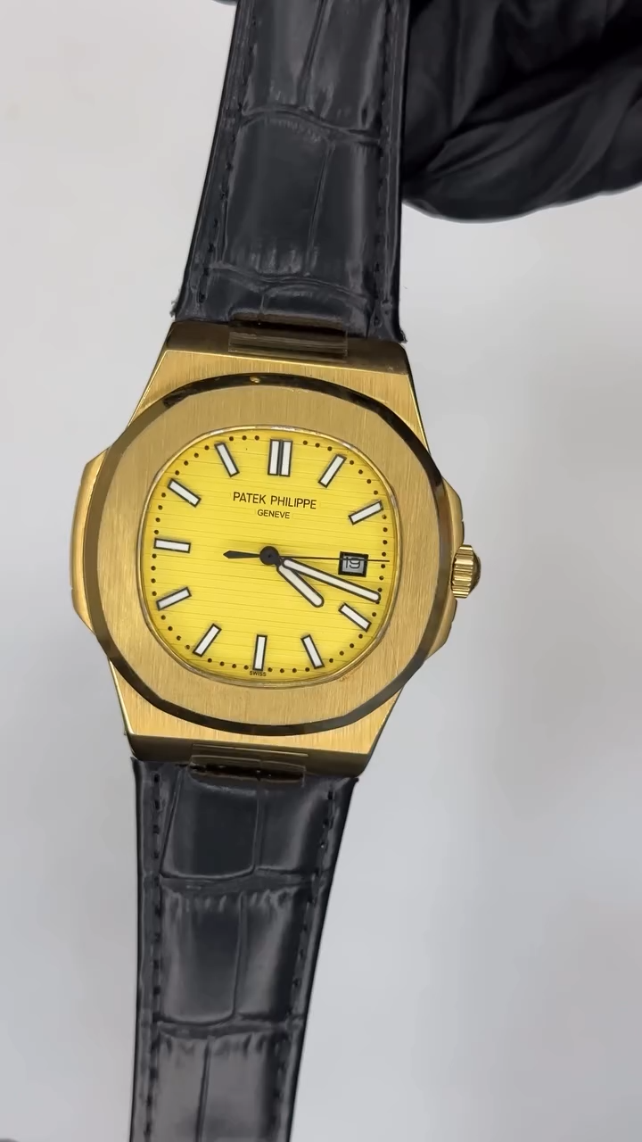 Patek Philippe Nautilus Mastercopy - Golden Dial With Black Strap