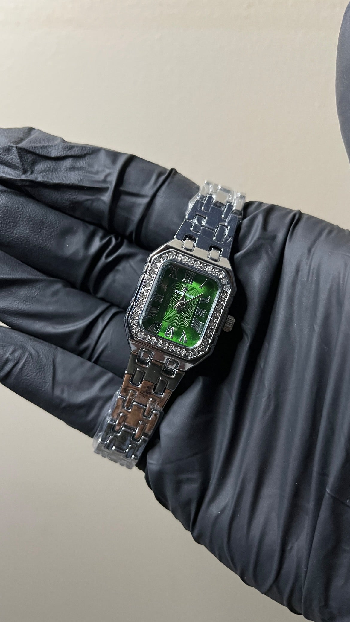 Audemars Piguet Stone First Copy - Silver chain Green Dial