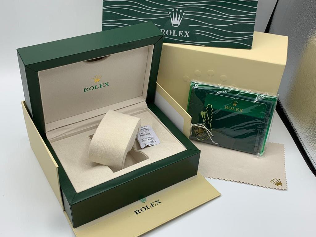 RLX Premium Box
