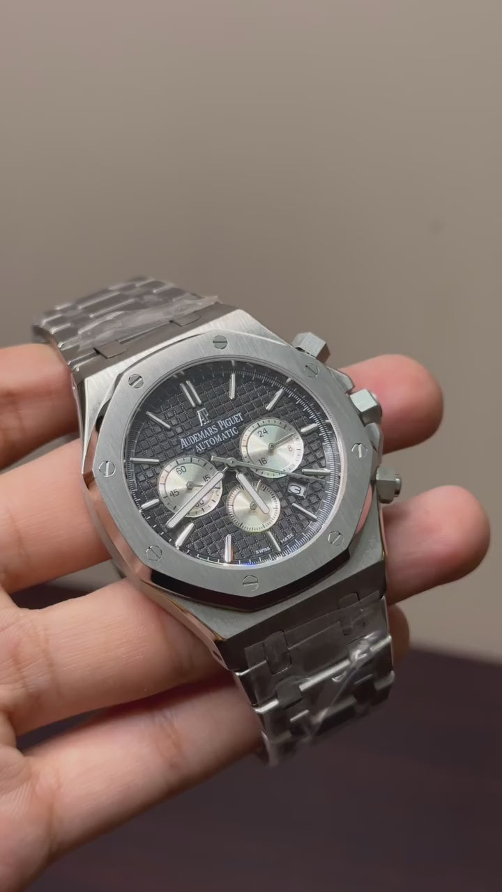 Audemars Piguet Royal Oak Mastercopy - Silver Chain Black Dial