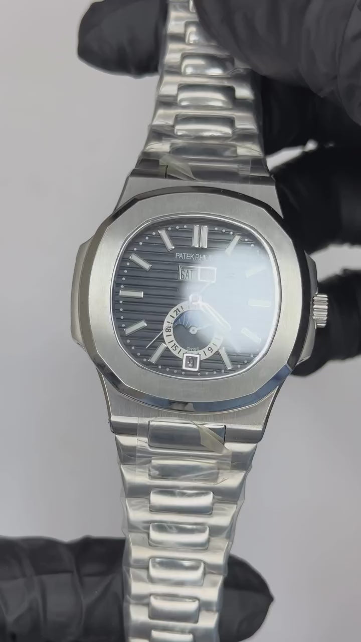 Patek Philippe Nautilus Moon Phase Mastercopy - Silver Chain Black Dial