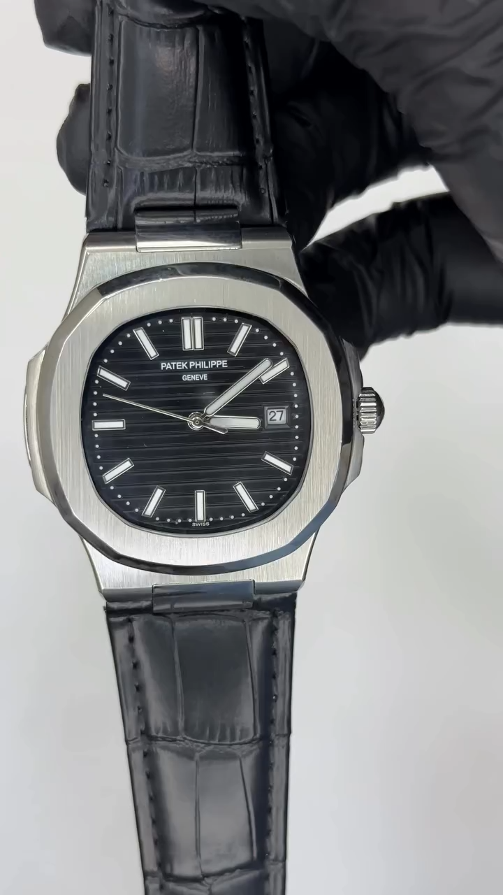 Patek Philippe Nautilus Mastercopy - Black Dial With Black Strap