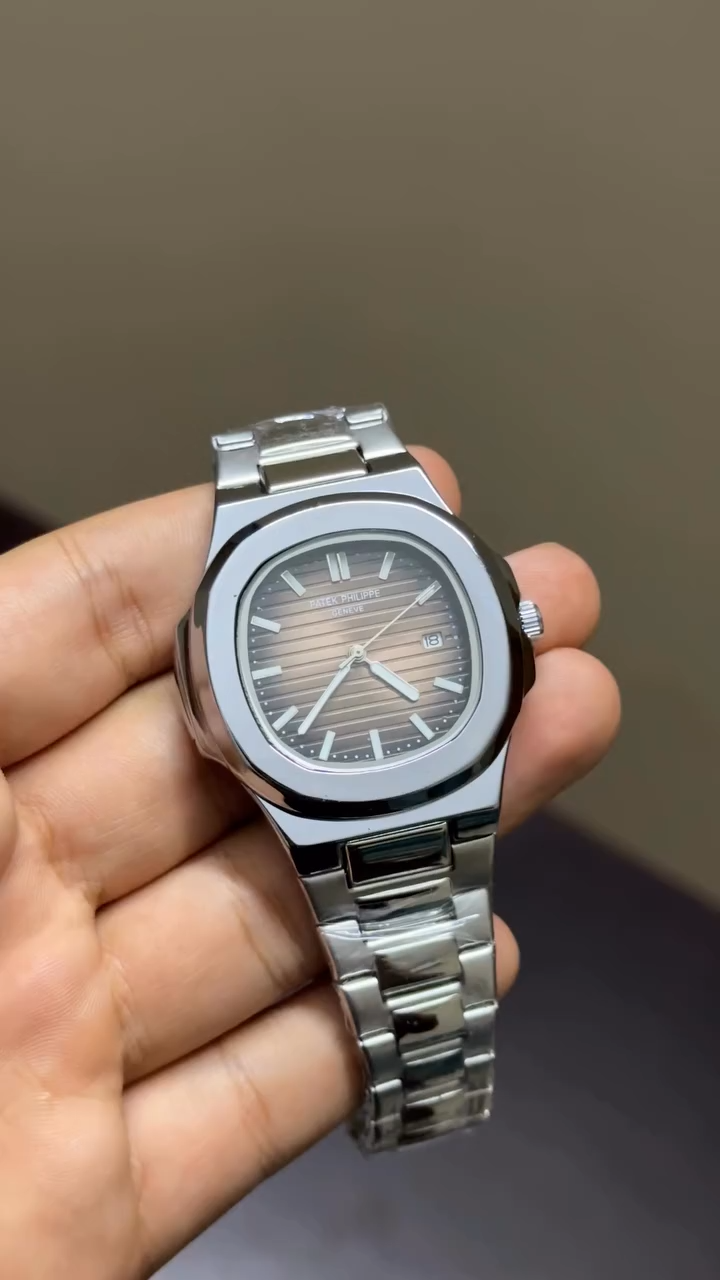 Patek Philippe Nautilus First Copy - Silver Chain With Brown Dial