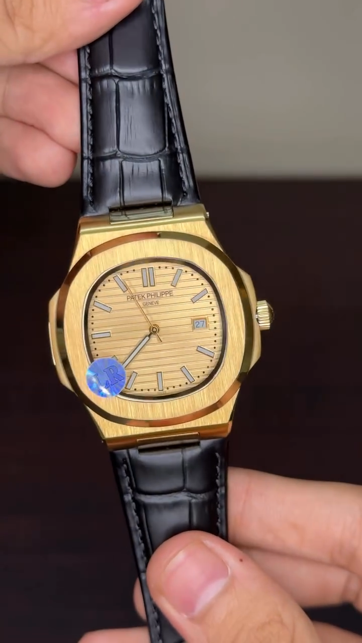Patek Philippe Nautilus Mastercopy - Golden Dial With  Gold Bezel