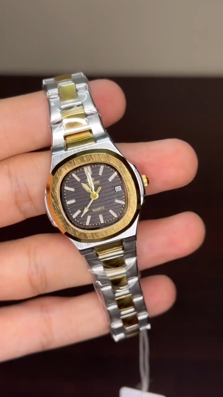 Bestwin - Black Dial Two Tone Chain