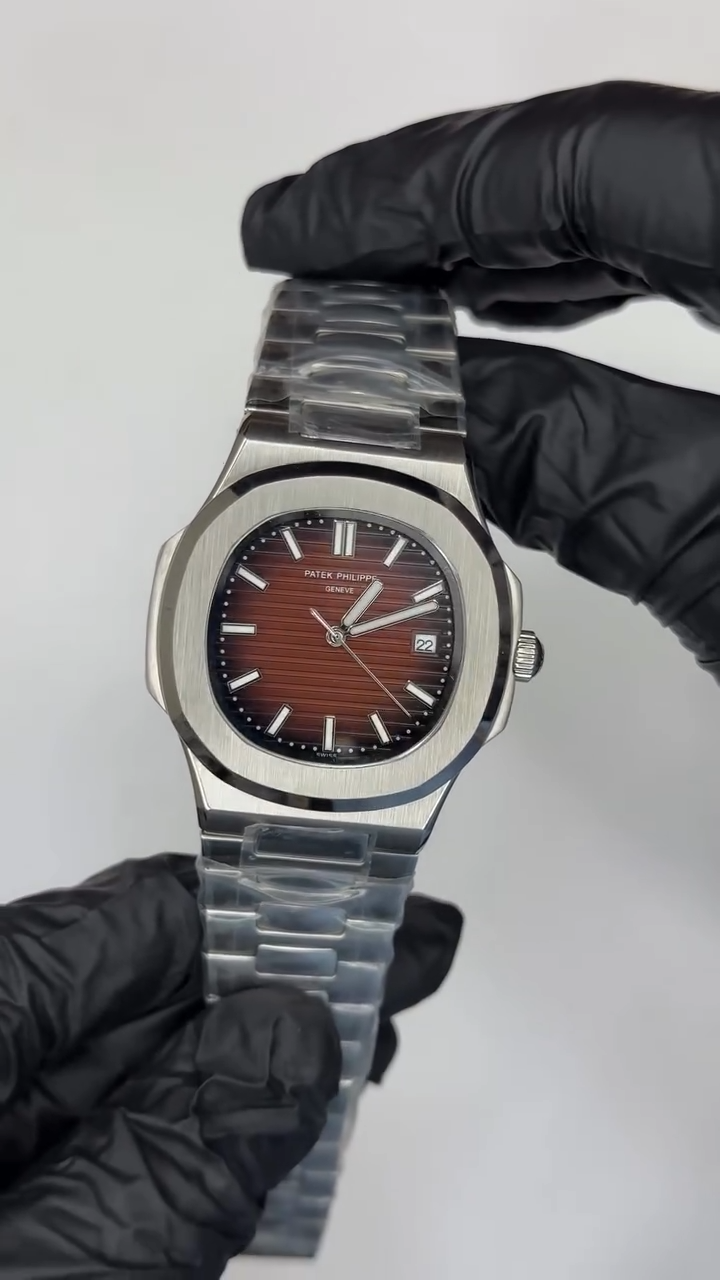 Patek Philippe Nautilus Mastercopy - Silver Chain Brown Dial